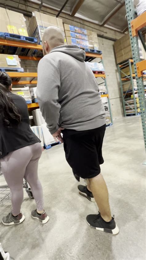 Come On Bro Let Me Creep Your Sexy Ass Wife Spandex Leggings