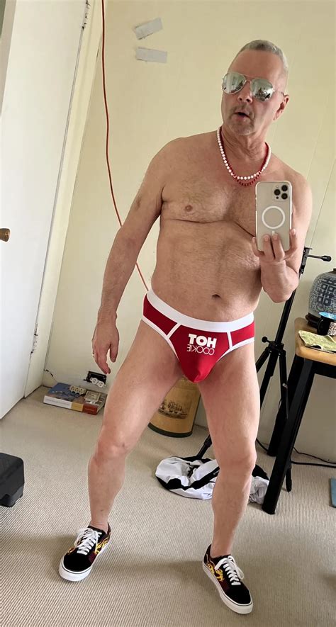 Hot Cookie For New Years Or Maybe Some Sausage Nude Pics XHamster