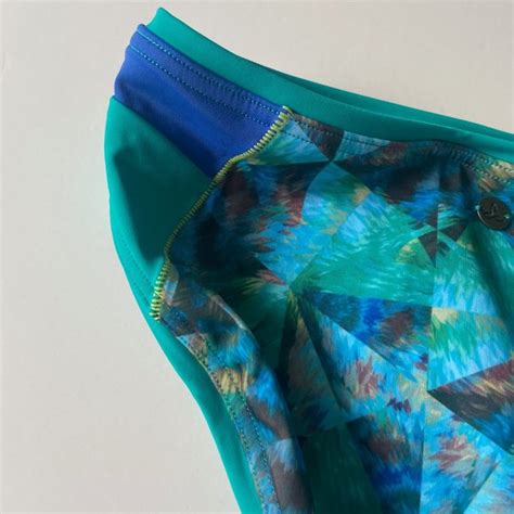 Prana Swim Nwt Prana Milou Bikini Bottom In Emerald Pinwheel Swim