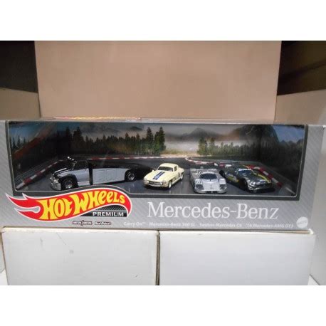 MERCEDES BENZ 300SL SAUBER C9 AMG GT3 CARRY ON 1 64 HOT WHEELS PREMIUM SET BCN STOCK CARS