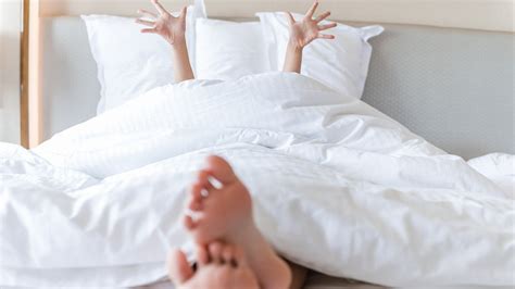 Surprising Things That Happen When You Start Sleeping Naked Flipboard