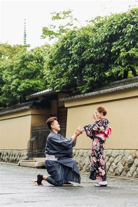 Surprise proposal in Kyoto | Kyoto Family Photo