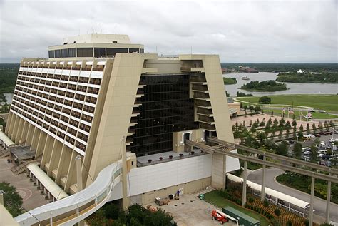 Bay Lake Tower Grand Villa Room Pool And Top Of The World Lounge Pre Opening Photos Photo 30