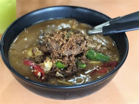 9 Best Local Breakfasts To Kickstart Your Morning