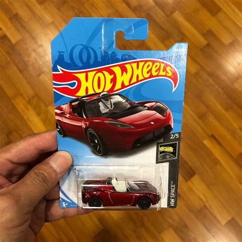 Hot Wheels Tesla Roadster With Starman Hobbies Toys Toys Games On Carousell