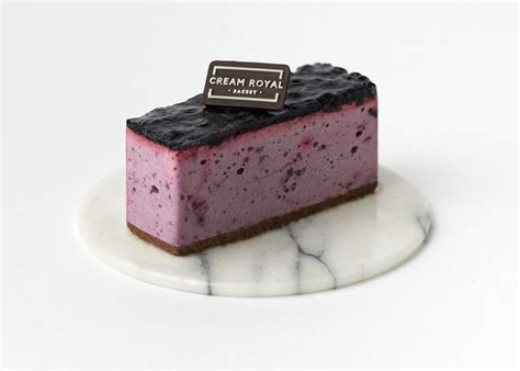 Купить пирожное Суфле черничное