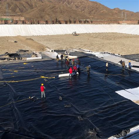 Application Of HDPE Plastic Waterproofing Anti Seepage Smooth Surface