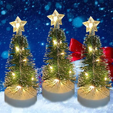 Lot de 3 mini sapins de Noël artificiels avec guirlande lumineuse LED