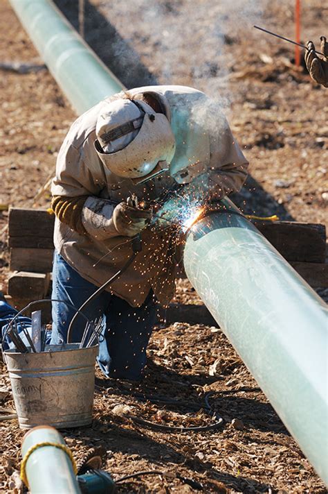 Natural Gas Pipeline Construction