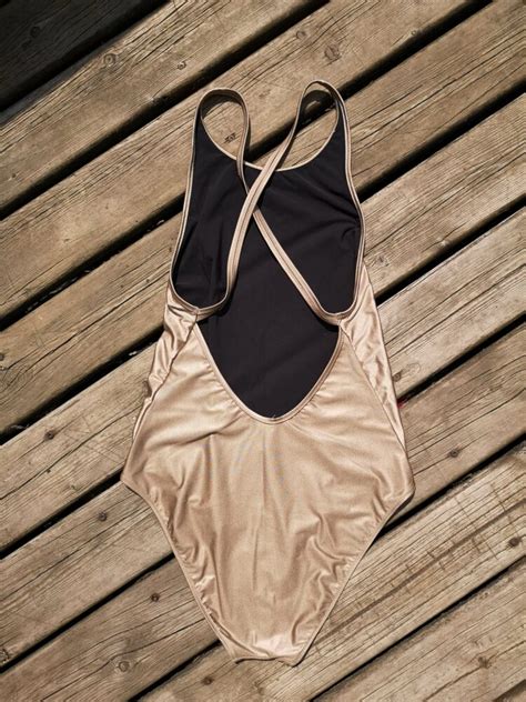 Hot Sexy Hazel Shiny Bikini Pics