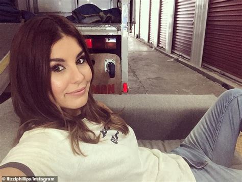 Lauren Phillips Left Horrified As Man Sitting Next To Her On A Flight Watches A Homemade Porn