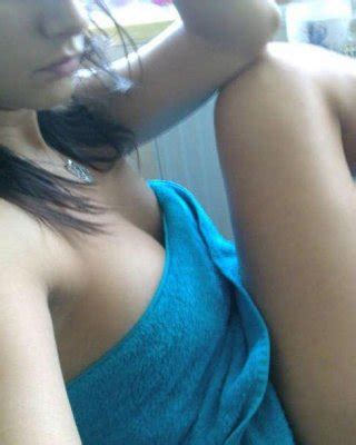 Picture Compilation Of Pretty Girlfriends Selfshooting Porn Pictures XXX Photos Sex Images