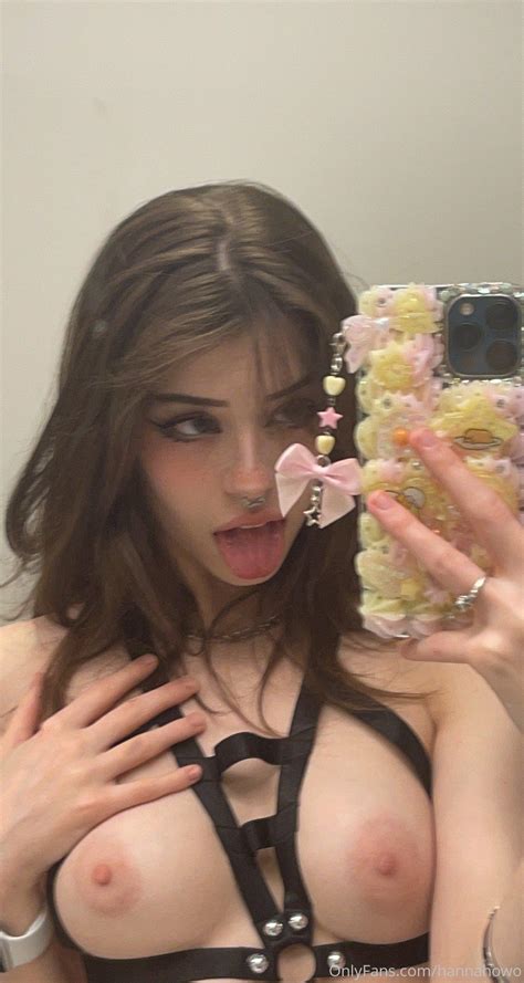 Hannah Owo Nude One Piece Strap Selfies Onlyfans Set Leaked InfluencerChicks