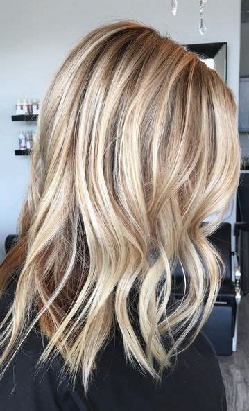 Meche Blonde Cheveux Mi Long