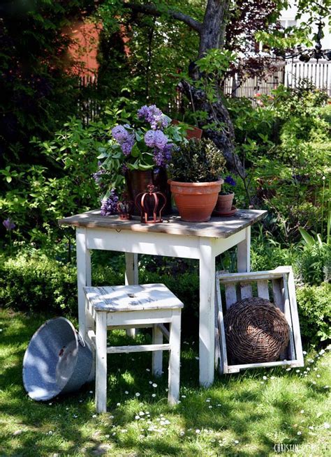 Having A Potting Bench Makes Working In The Garden So Much Easier And