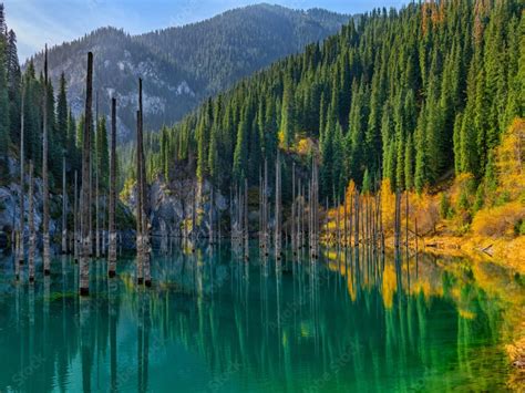 kaindy lake kazakhstan   almaty lake kaindy day trip