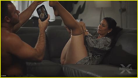 Dana Vespoli Scene Dana Vespoli The Texting Incident Feb Forumophilia Porn