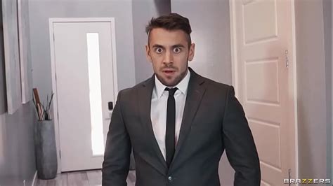 Quincy Roee Model Page XVIDEOS