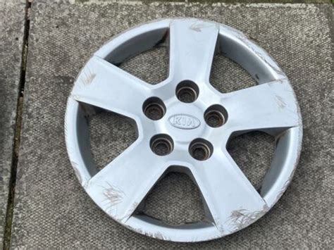 Kia Venga Wheel Trim X Hub Cap Genuine P Bolt On Type Ebay