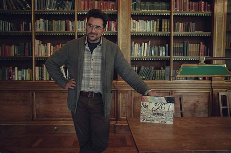 M A Cu I C Ng C A Sex Education S L N S Ng V O Elle