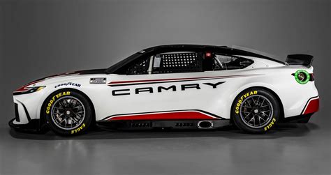 A first look at the 2024 Toyota Camry XSE race car | NASCAR