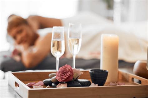 1,800+ Romantic Couples Massage Stock Photos, Pictures & Royalty-Free