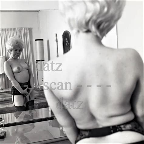 1960S RON VOGEL Negative Nude Blonde Pinup Girl Linda Christi