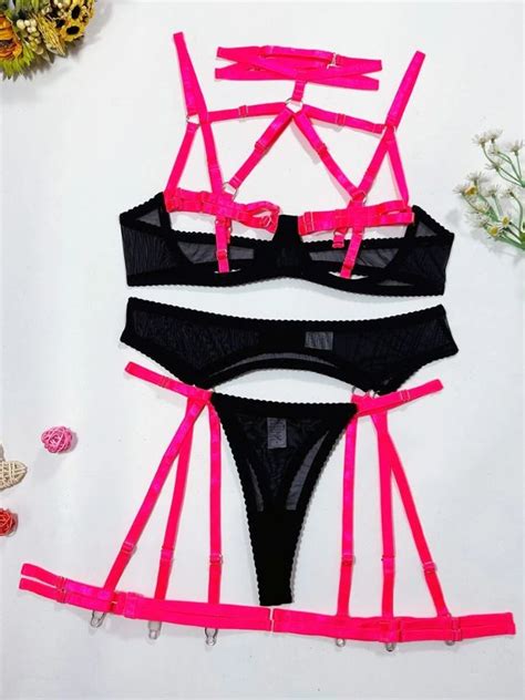 Way Too Good Garter Bra Set Hot Pink Sexy Curves