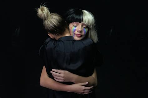 Sia divulga as inéditas "Confetti", "Midnight Decisions" e "Jesus Wept"