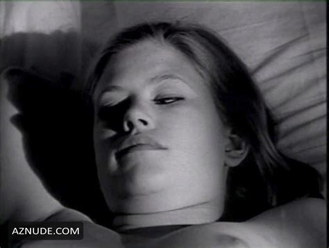 KATE PECKHAM Nude AZNude