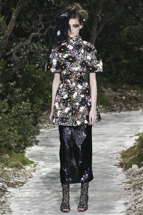 Неделя Высокой моды весна-лето 2013: Chanel - StarsLife - Новости шоу ...