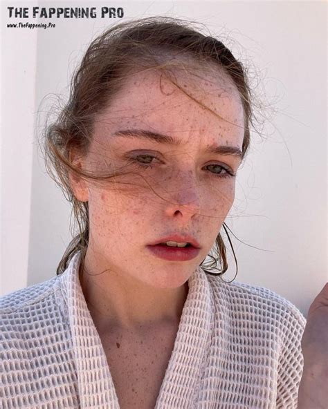 Suzanna Son Nude And Sexy Photos The Fappening