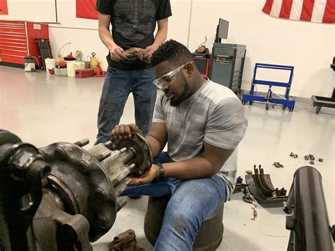 Diesel Mechanic Training Program — Adtc