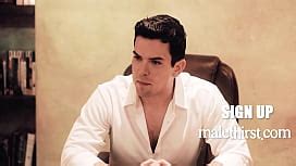 Married Man Has First Gay Experience With Guys XNXX