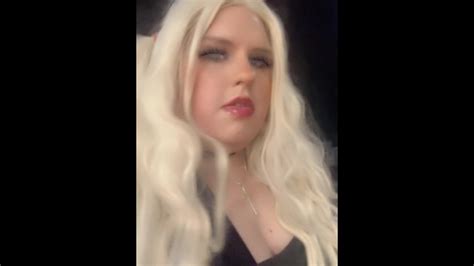 变装在车里做爱 Pornhub Gay