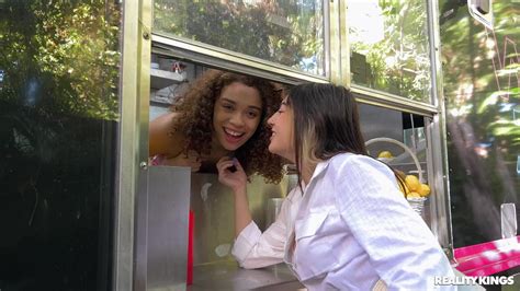 BARRACA DO SEXO Porn Pic