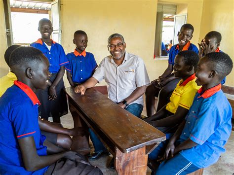 Healthy meals and new learning facilities keep 220,293 South Sudanese