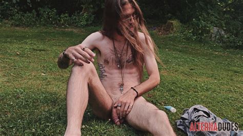 Backyard Nut Alterna Dudes Gay Porn Video GayMobile Fr