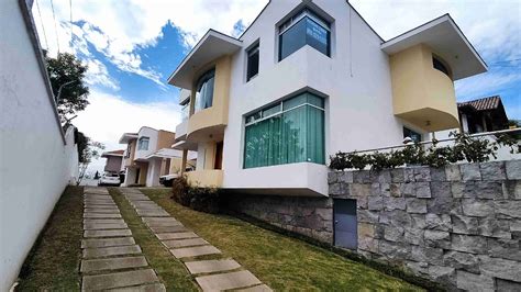 venta Casa en Cumbayá Quito AV 020 CV 235 CUM icasas ec