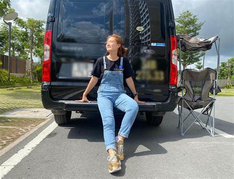 C C Hot Mom Vbiz Ua Nhau Di N Qu N Y M C A S Ng L M Ngh H T Ng Ng T Ng O Elly Tr N G I C M