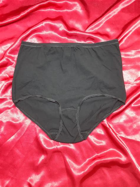 Идеальные чёрные гладкие однотонные хлопковые базовые трусы трусики на ...
