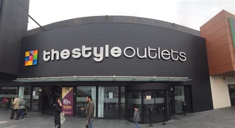 The Style Outlets Updated November Reviews Calle Salvador