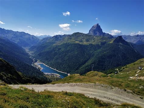 LARUNS - Map of Laruns 64440 France