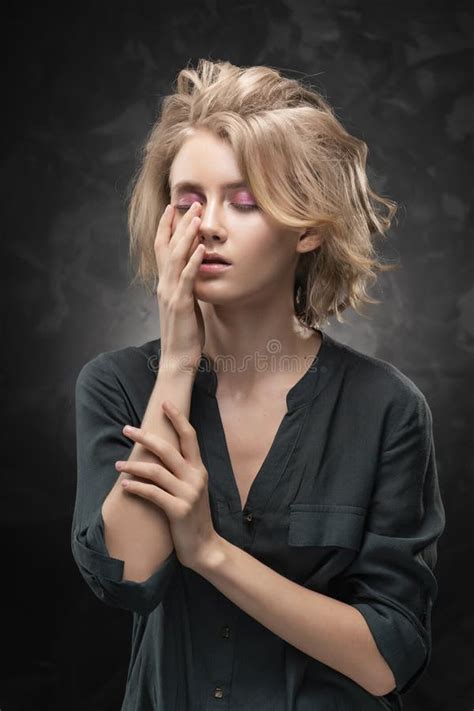 Photo Fille Nu Blonde I Scream Fr