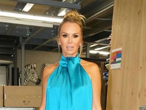 Amanda Holden STRIPS Completely Naked While Dressed As Cleopatra In New