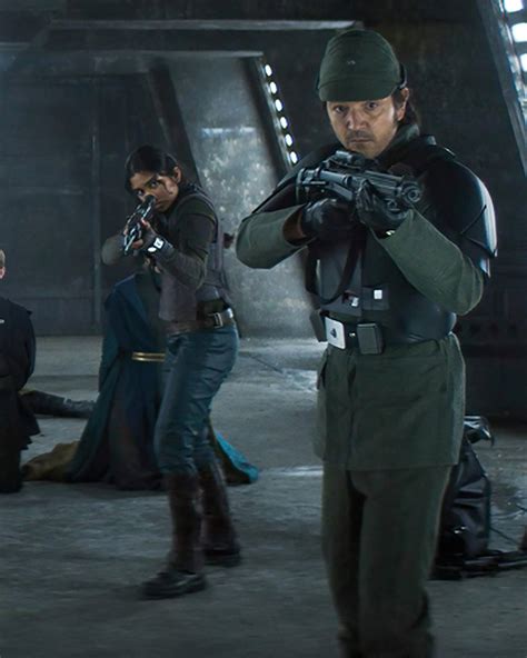 Violet Mira TBB SPOILERS On Twitter RT Jeronandor Behind Every Gay Person Is An Even