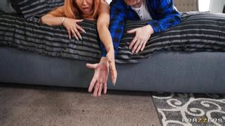 Savannah Bond Is Sucking Van Wylde S Cock Porn Movies 3Movs