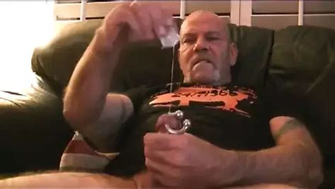 Str8 Bear Daddy Stroke In His Room Gay Porn XHamster