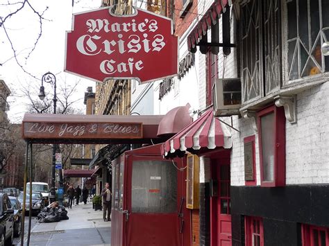 Best LGBTQ Bars In NYC For A Hot Night Out On The Town