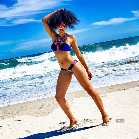 6 Hot New Pearl Thusi Bikini Pics